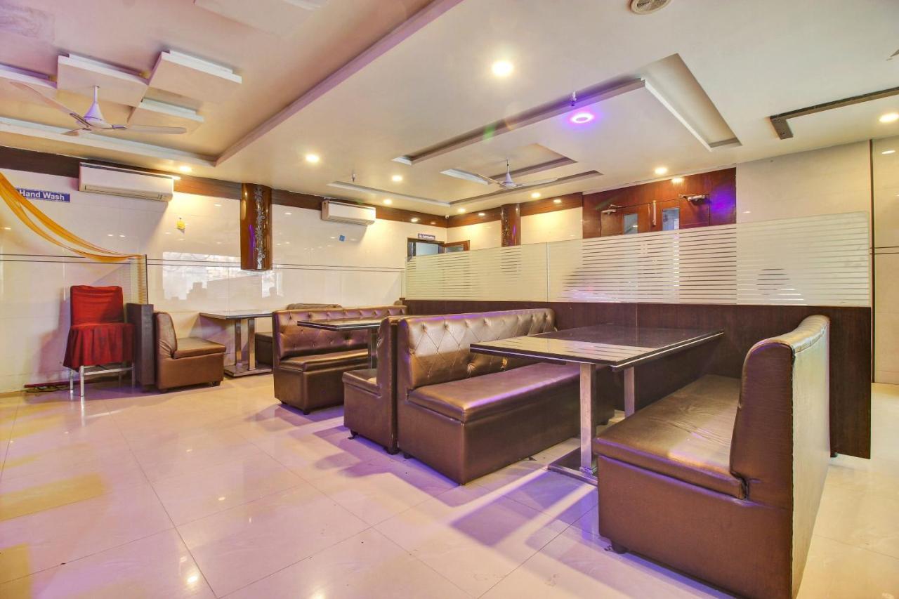 Oyo Townhouse 707 Grand Krishna Hotell Hyderabad Eksteriør bilde